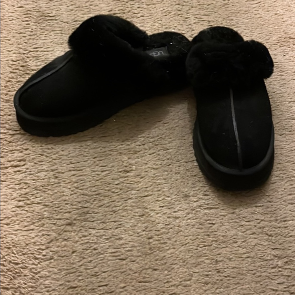 UGG slip ons Black